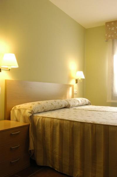 Aparthotel Tres Caminos Grao Exterior foto